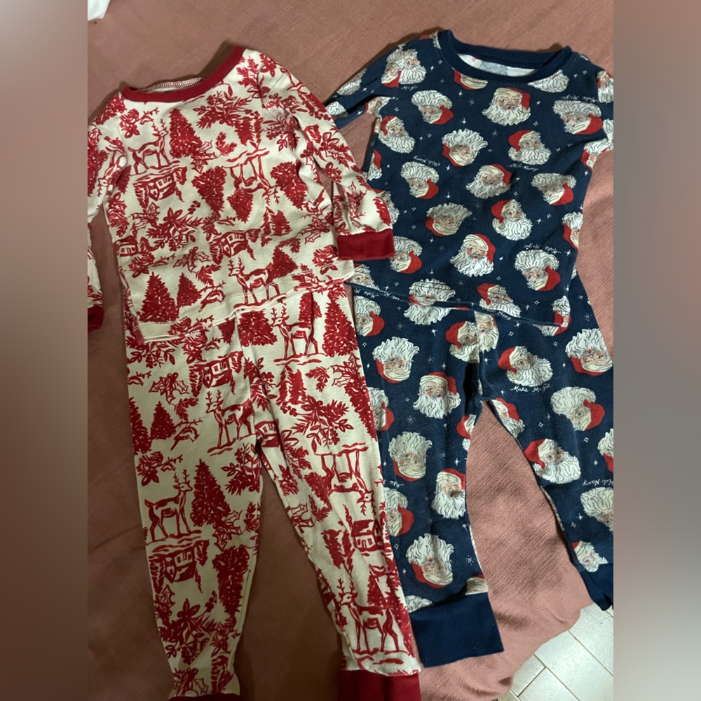 burt’s bees + old navy • 12-18 months • christmas pj bundle